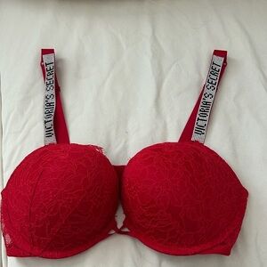 VS Bombshell Push-Up Bra in Red lace with Rhinestone shine straps.